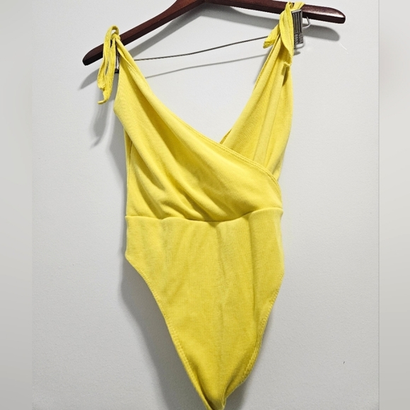 Wilfred Free Thong Bodysuit - Size US XS - Picture 4 of 6